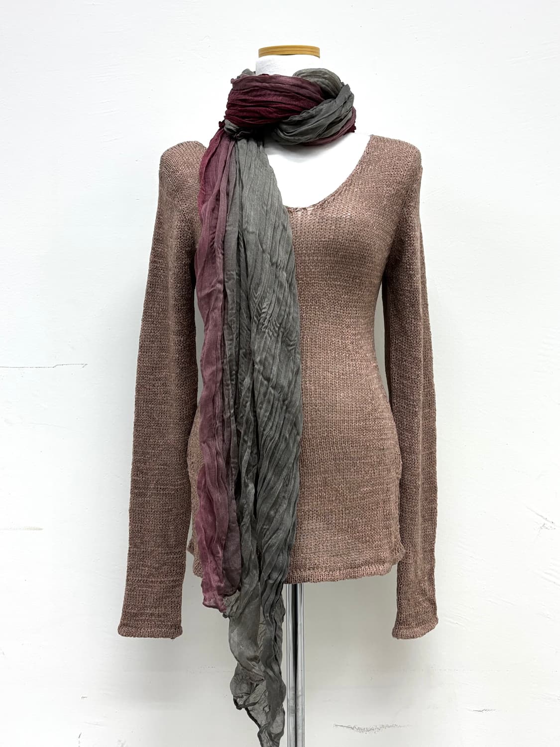 버건디 그레이 머플러 상품이미지1