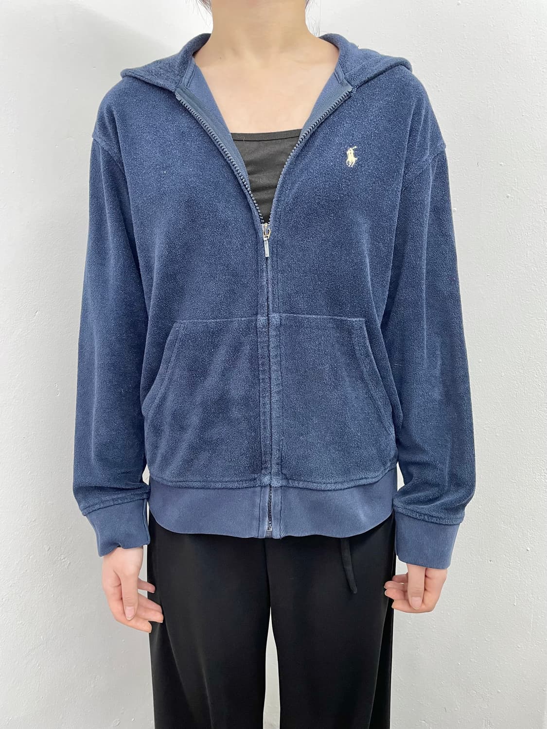 폴로 네이비 태리 후드집업 상품이미지3