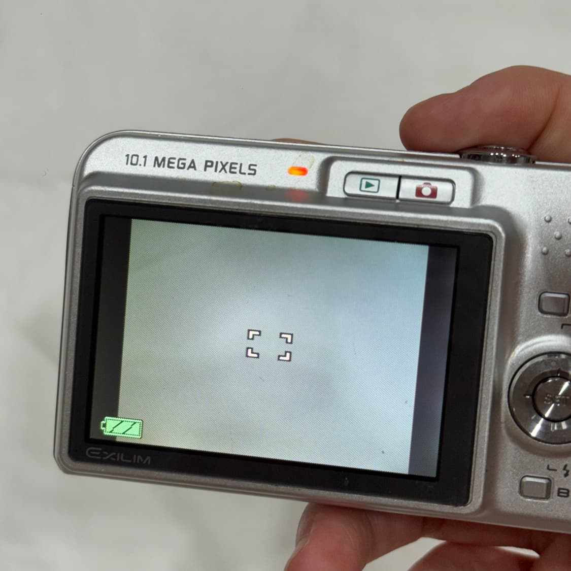 작례⭕️ 카시오 엑슬림 Casio EX-Z1050 실버 디카 카메라 상품이미지9