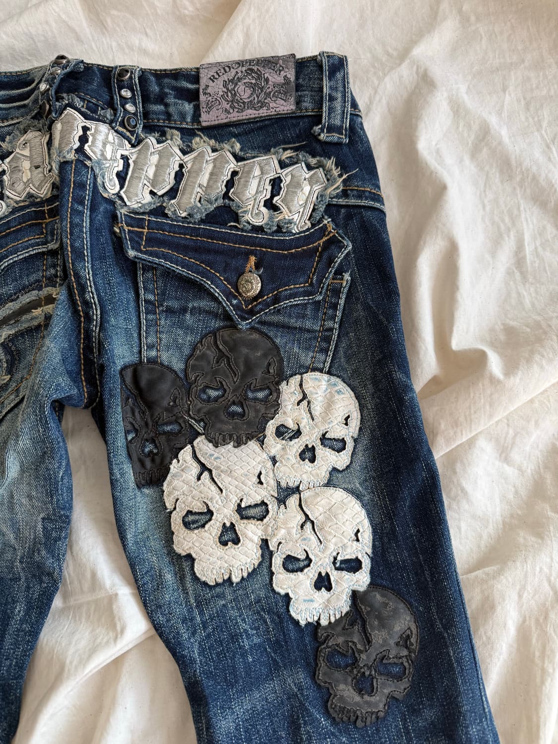 레드페퍼 해골 로우라이즈 부츠컷 데님 상품이미지2