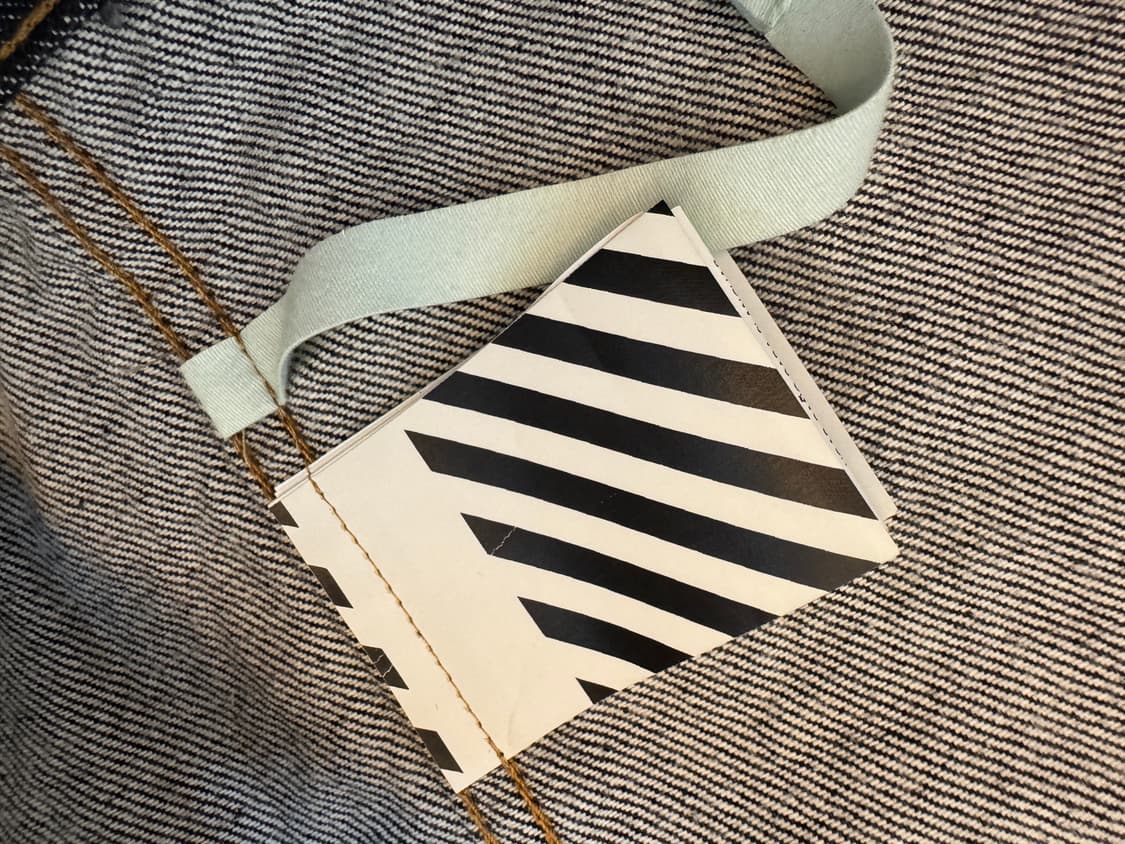 오프화이트 11주년 데님 자켓 XL 상품이미지5