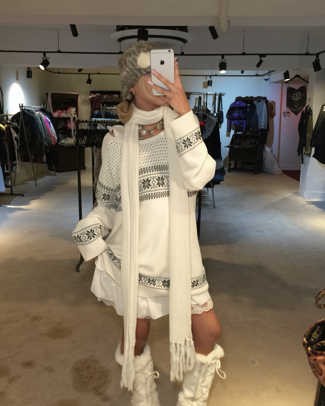 눈꽃 패턴 오버핏 니트 상품이미지7