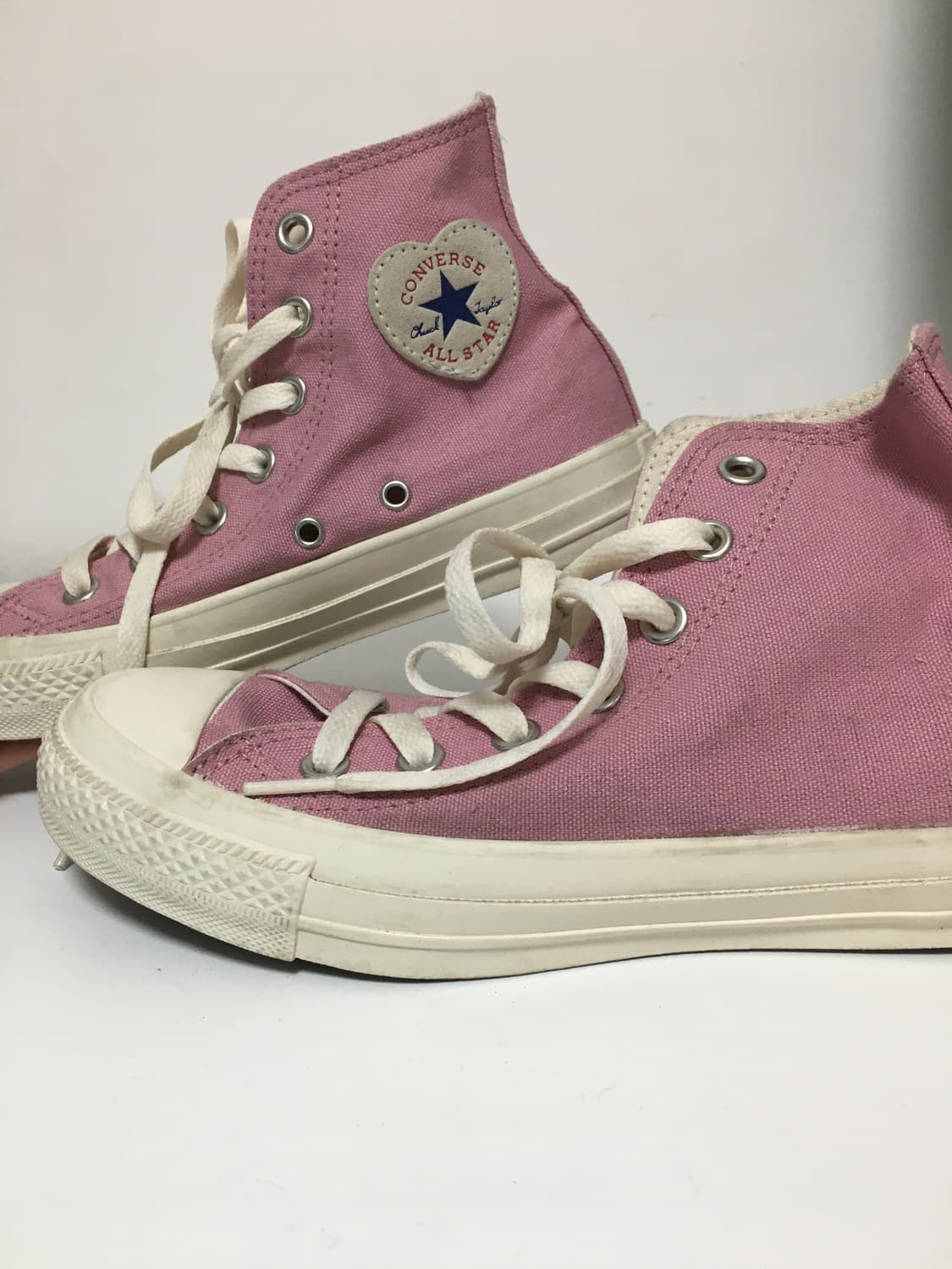 컨버스 척 테일러 올스타 하트패치 하이 오키드 상품이미지3