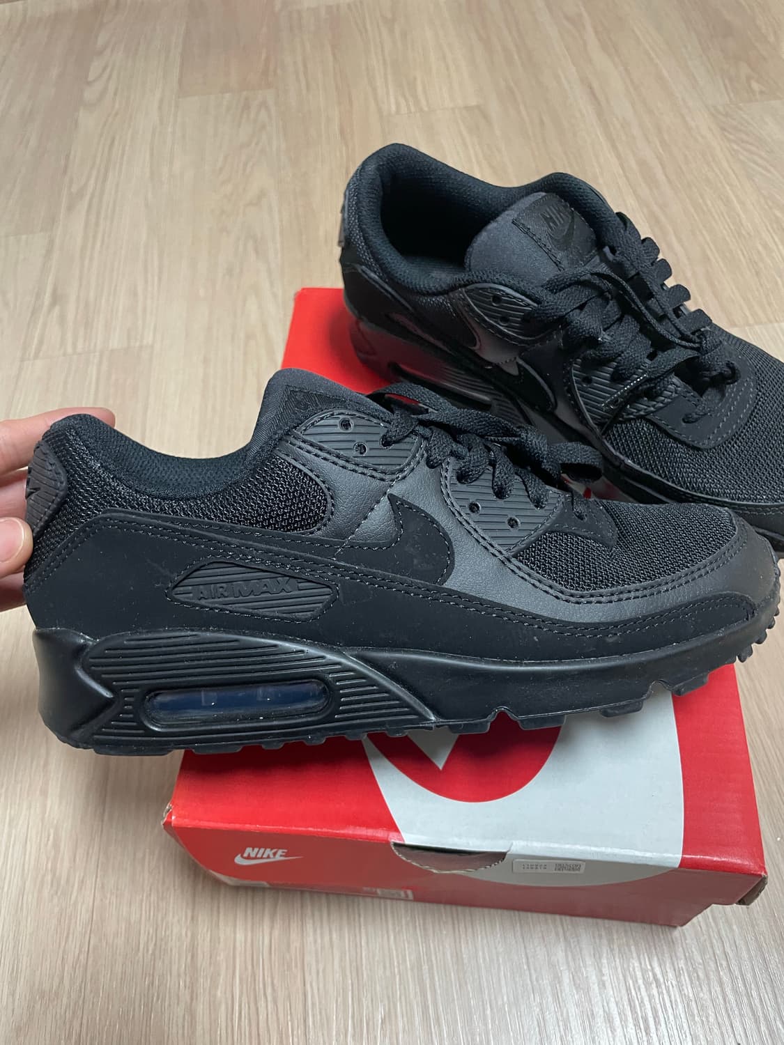 나이키 에어맥스90 올블랙 250사이즈 상품이미지2