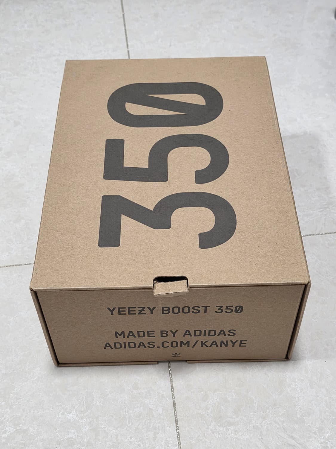 아디다스 이지 부스트 350 V2 트리플 화이트 255/UK 7.5 상품이미지4