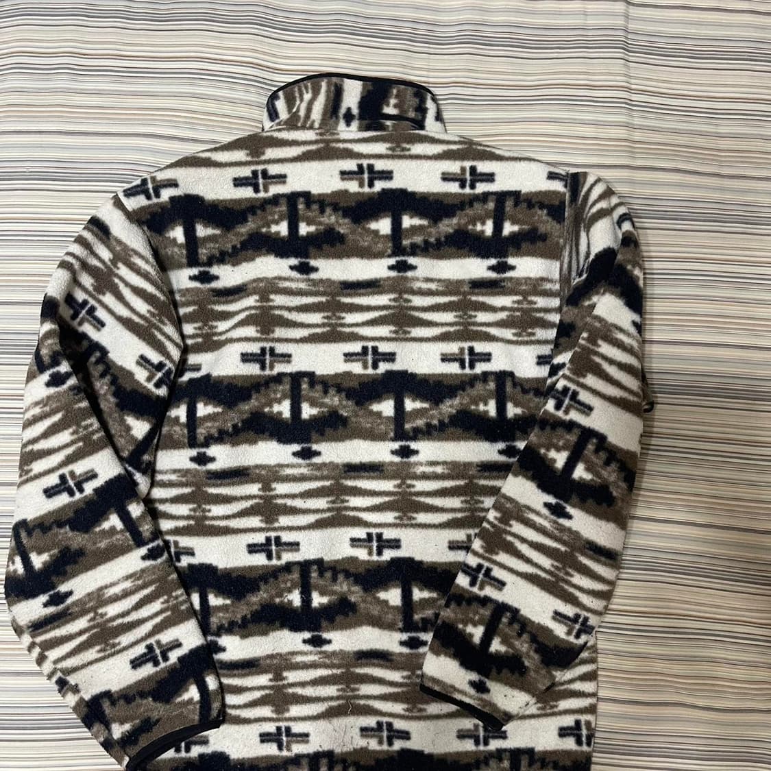 14FW 파타고니아 클래식 신칠라 스냅-티 플리스 풀오버 네이티브 상품이미지3