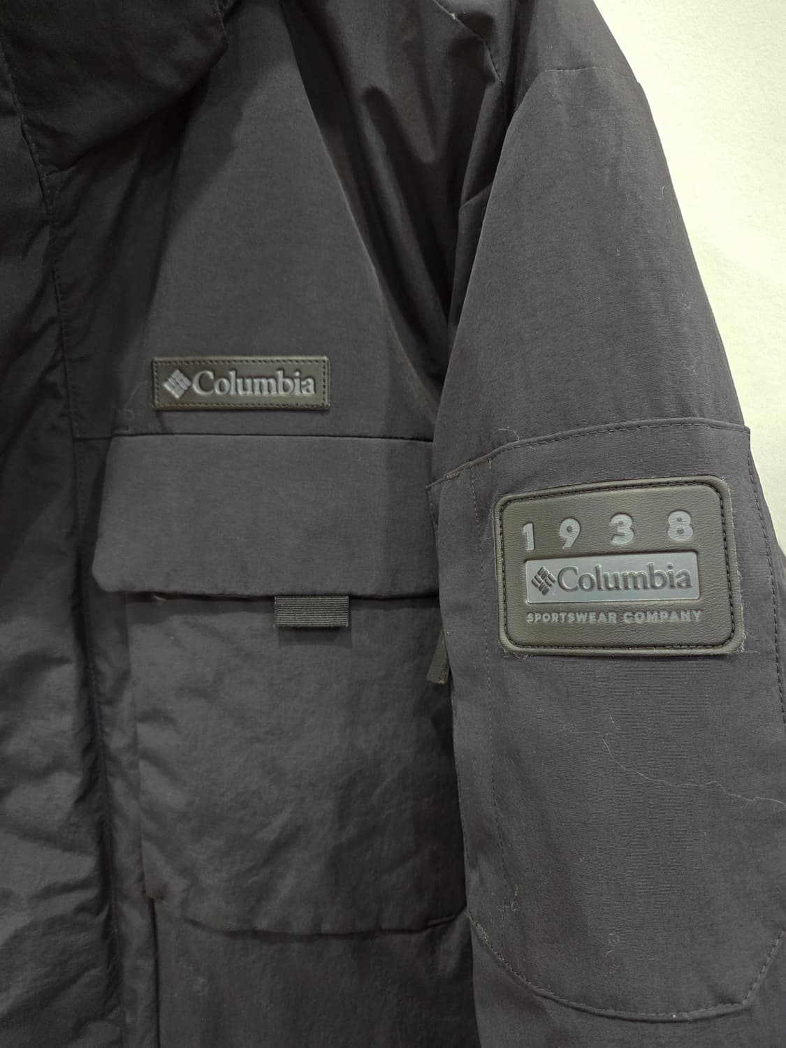 컬럼비아  구스 패딩 L (100)
 상품이미지3