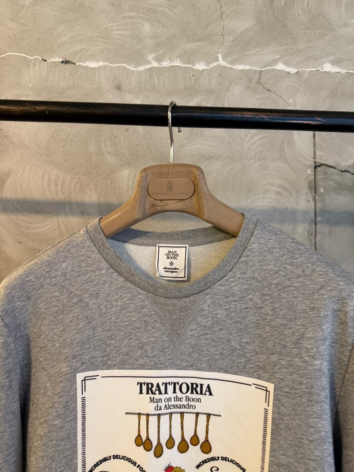 맨온더분 맨투맨 슬림100 상품이미지3