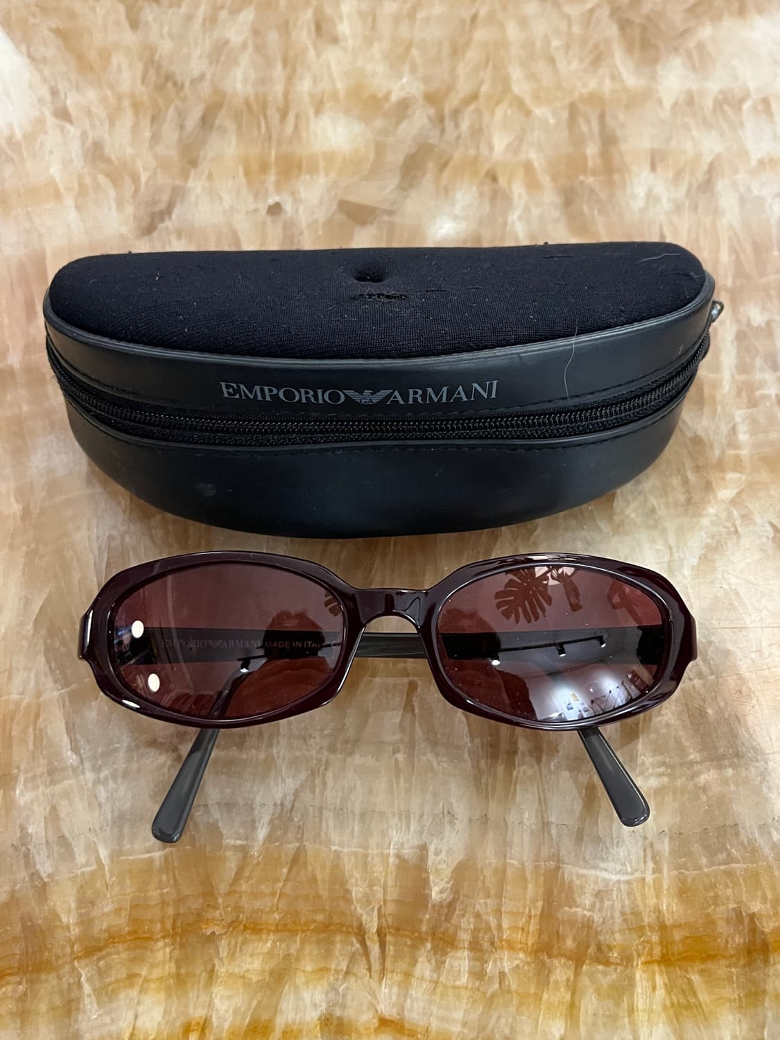 엠포리오 아르마니 버건디 선글라스  상품이미지1