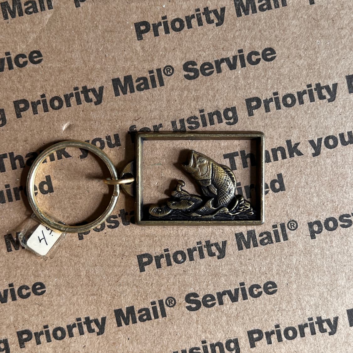 90s vtg Bronze Fish Keyring 상품이미지1