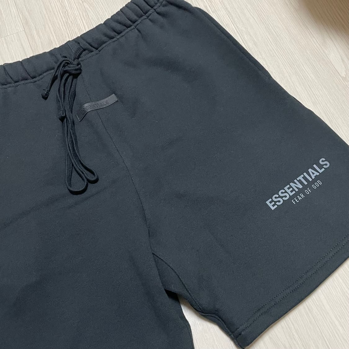 피어오브갓 에센셜 블랙 기모 반바지 XS 상품이미지3