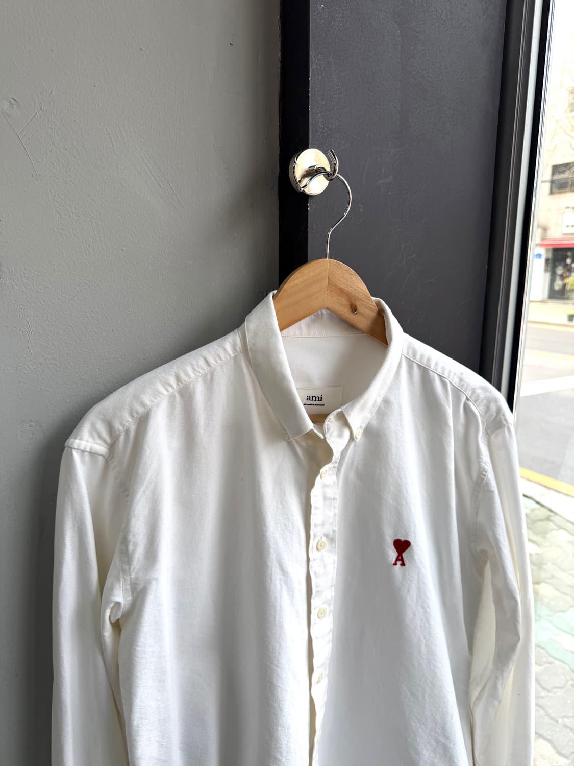100/ 아미 하트로고 옥스포드 화이트 셔츠 상품이미지3
