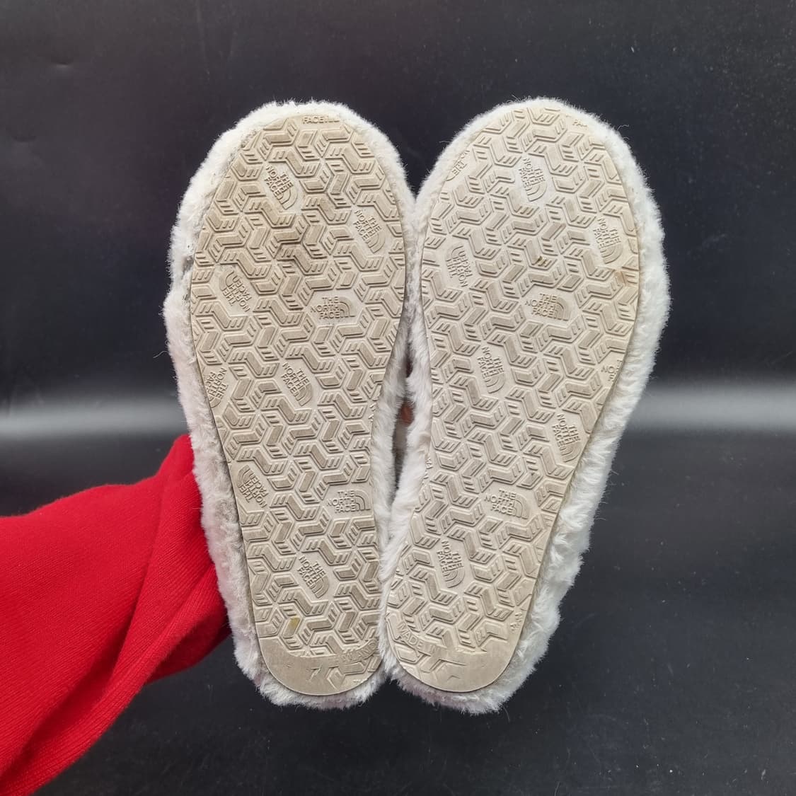 노스페이스 퍼 슬라이드 샌들 250 상품이미지3