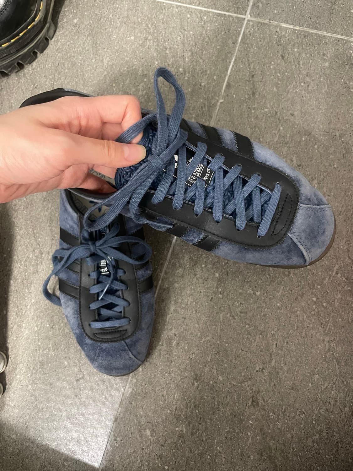 아디다스 런던 프리러브 잉크 코어 상품이미지4