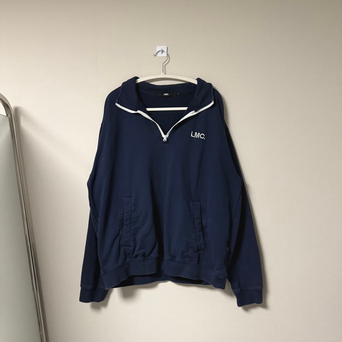 LMC 반집업 맨투맨 상품이미지2