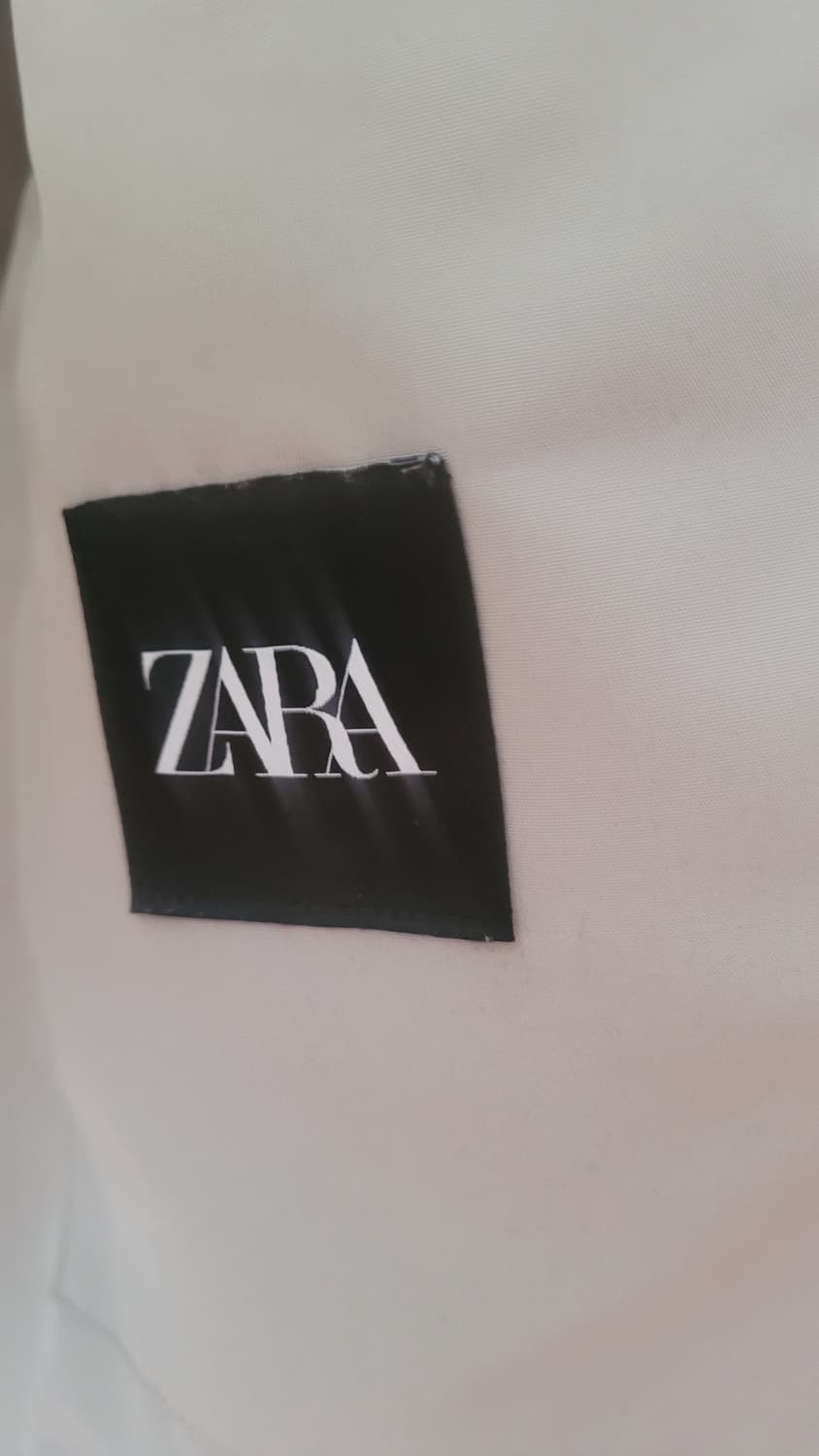 자라 발렌시아가 핏 패딩 정품  상품이미지2