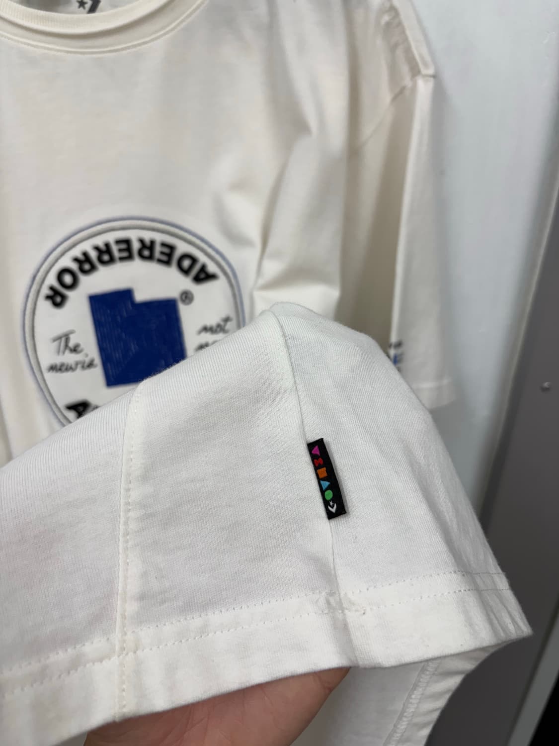 컨버스x아더에러 셰입스 반팔티 상품이미지7