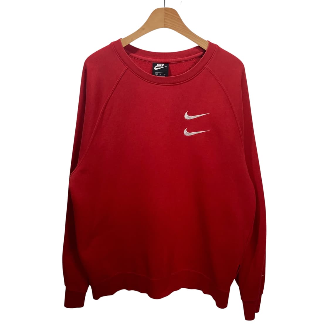 나이키 더블 스우시 레드 맨투맨 상품이미지2