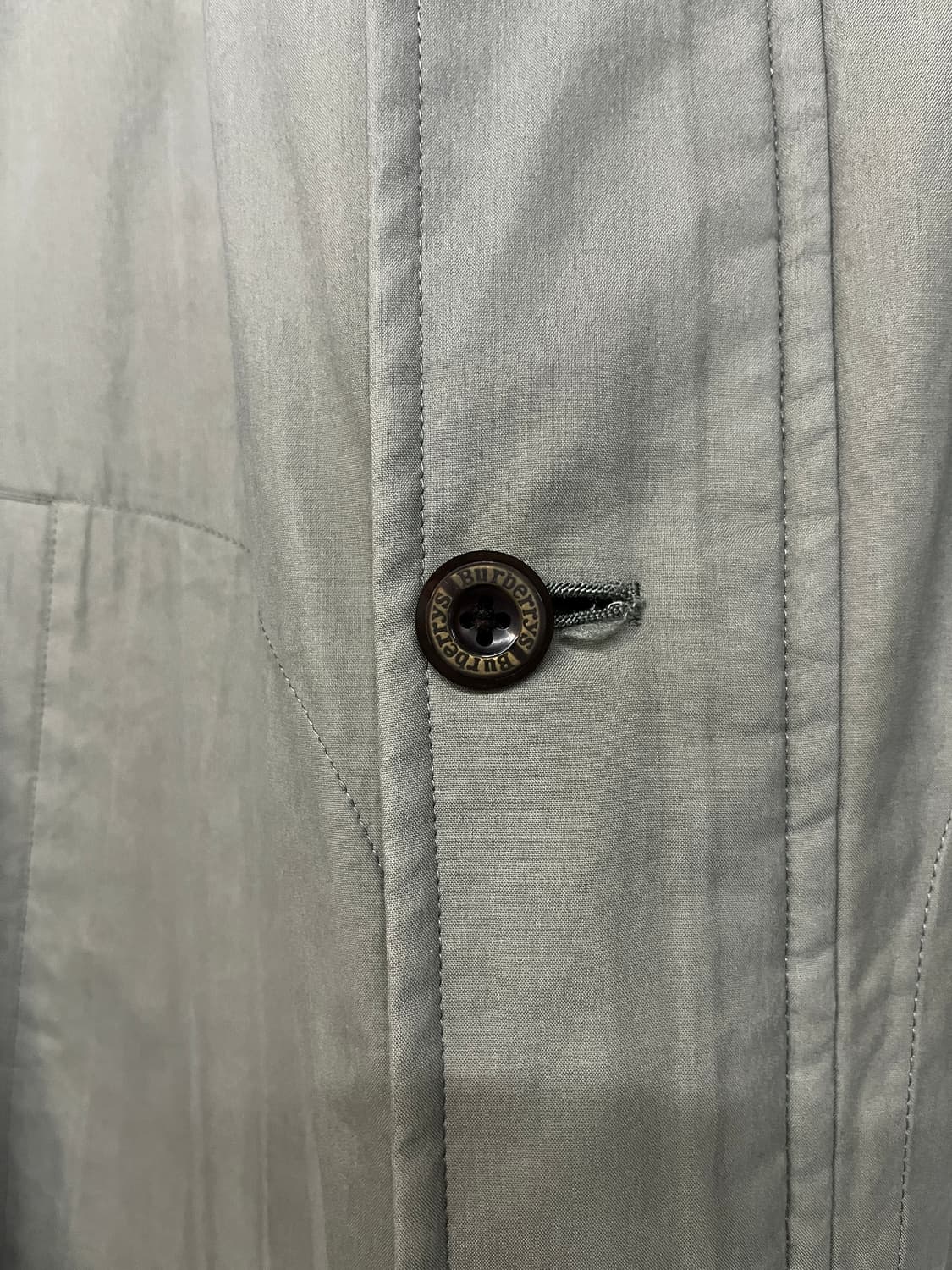 버버리 사파리 자켓 상품이미지6