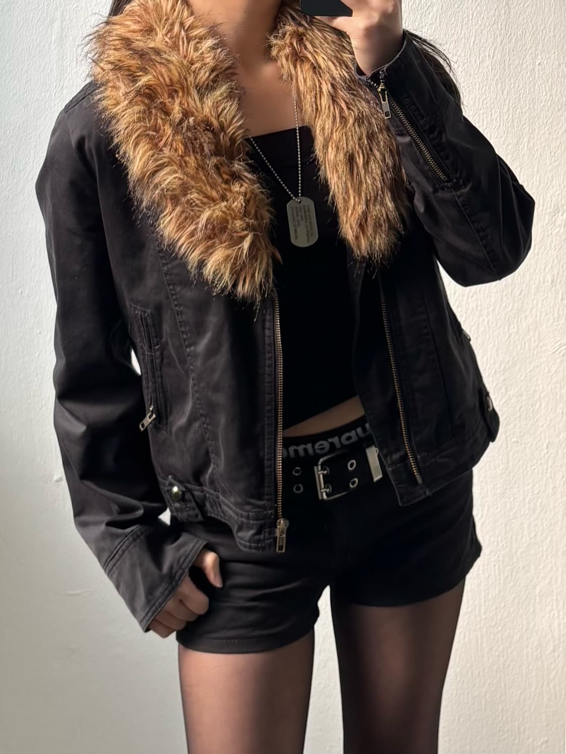 Vintage Black Fur Collar Zip-Up Jacket 상품이미지3