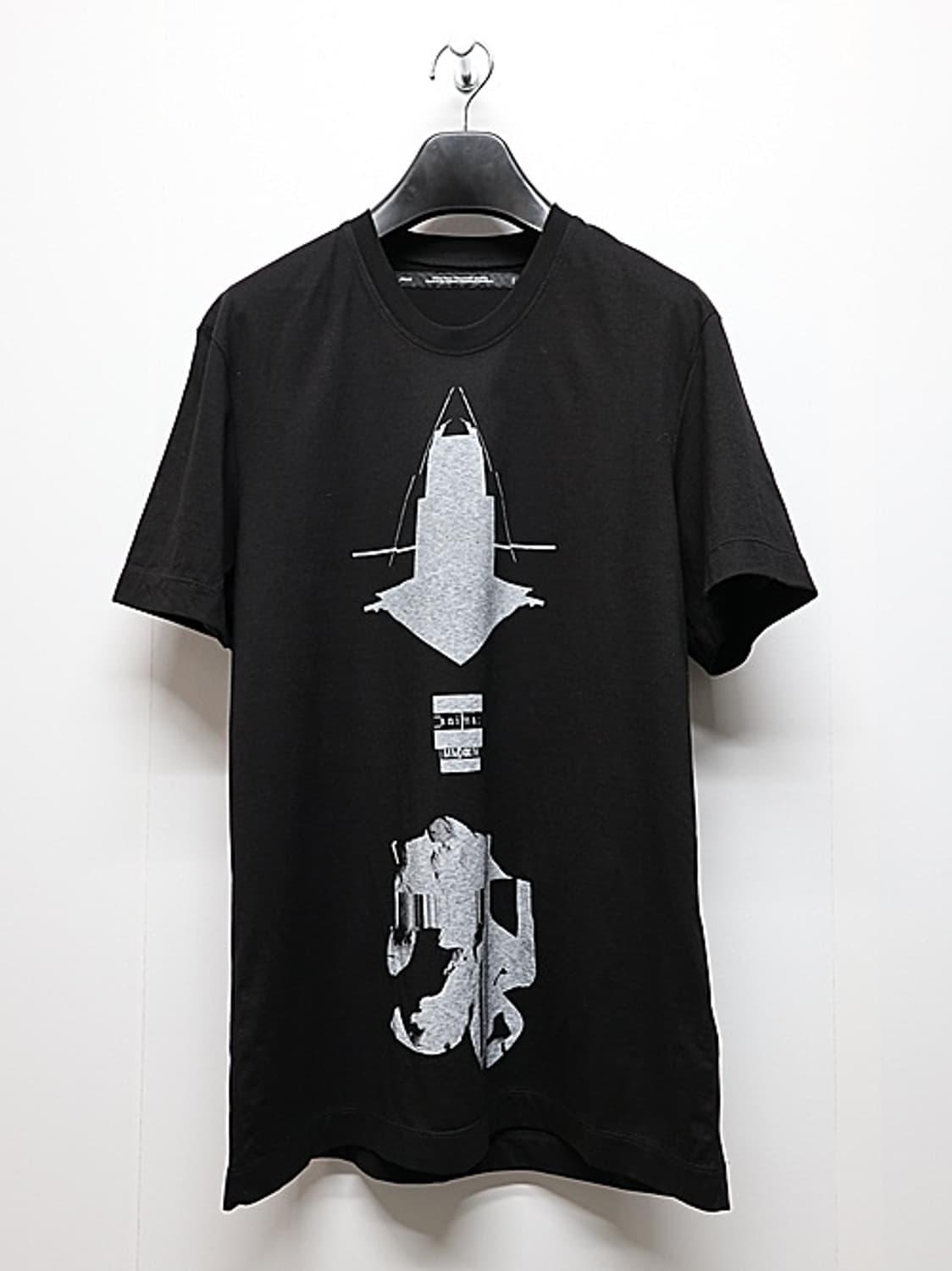 새상품 율리우스 코튼 그래픽 블랙 반팔 3사이즈 상품이미지1