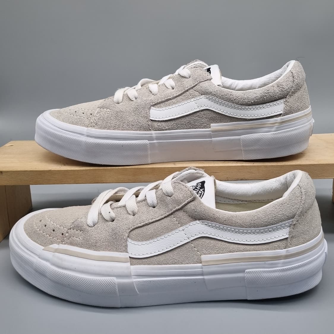 반스 스케이트 로우 아이보리 남성스니커즈260 상품이미지1