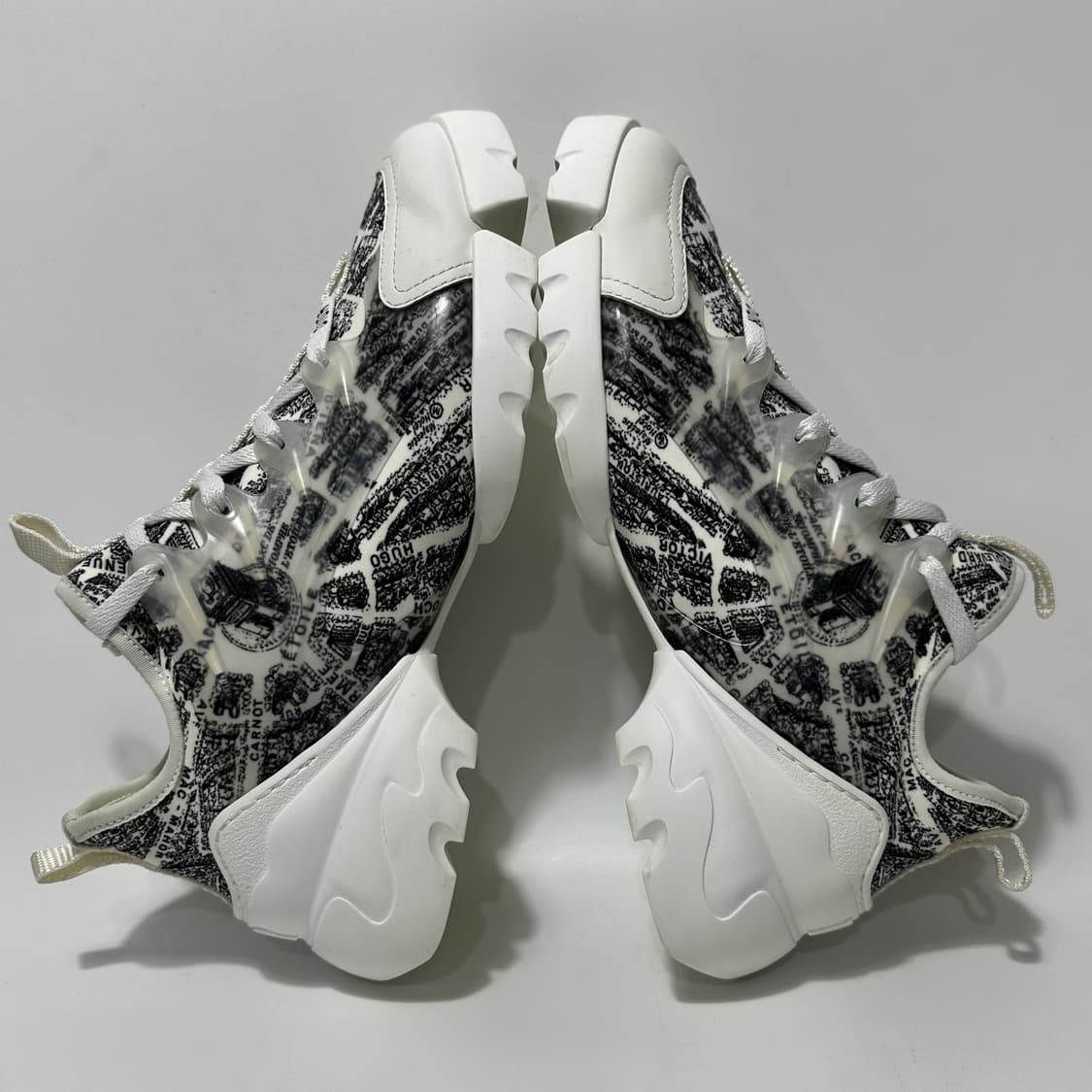 디올 D 커넥트 테크니컬 패브릭 파리 스니커즈 (245)  상품이미지4