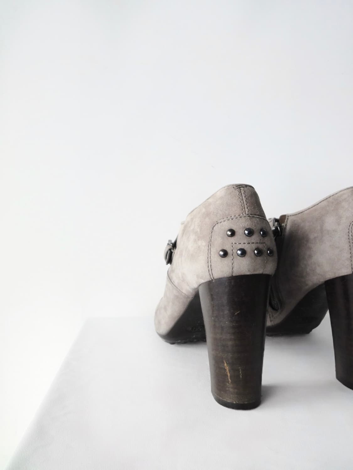 TOD'S stud point leather pump heels 상품이미지5