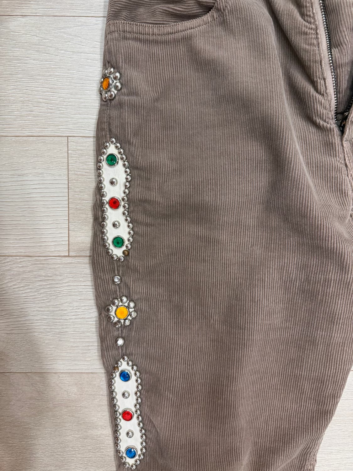 1) 캐피탈 코듀로이 잼스톤 플레어 팬츠 팝니다. 상품이미지3