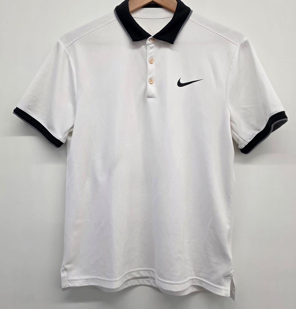 나이키 드라이핏 남자 골프 반팔카라티. 싸이즈 95 상품이미지1