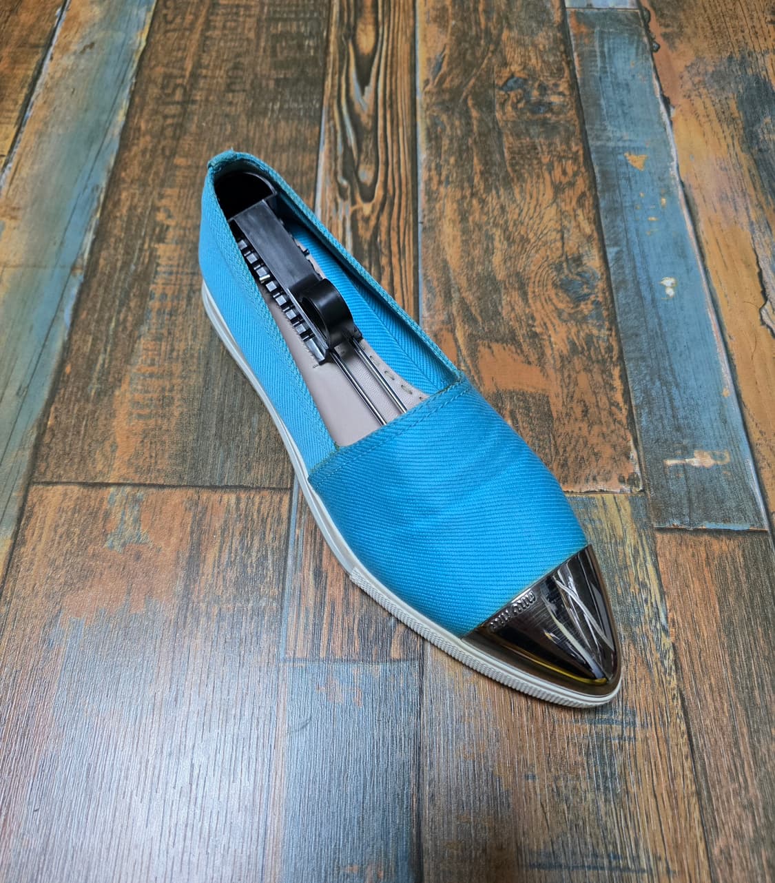 미우미우 메탈토 슬립온 / 민트 블루 컬러 / 36반  (235) 상품이미지5