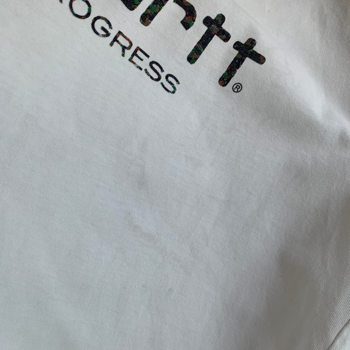 칼하트 S/S STAIN SCRIPT 레터링 프린트 반팔티 상품이미지10