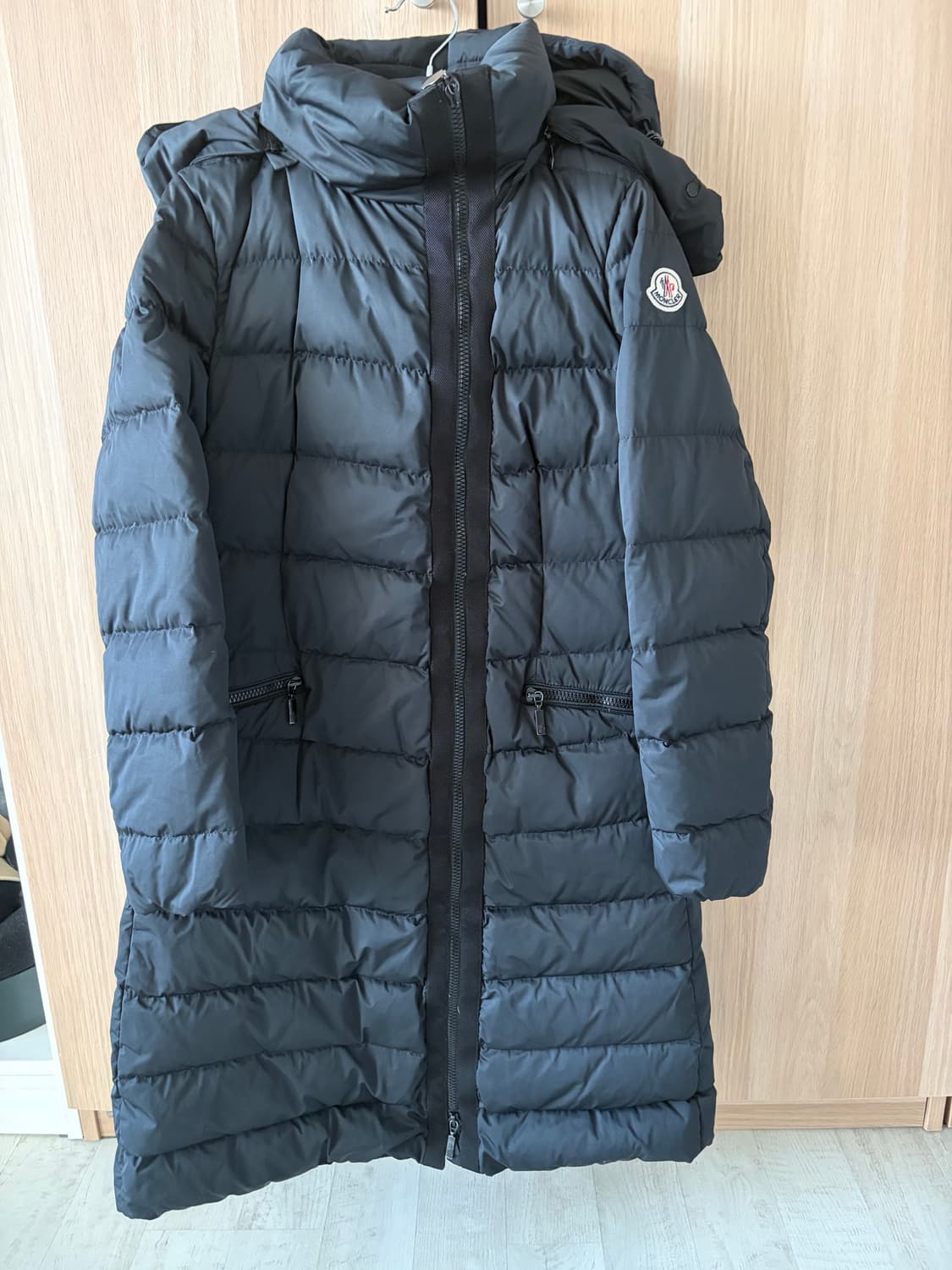 몽클레어 롱패딩 상품이미지1