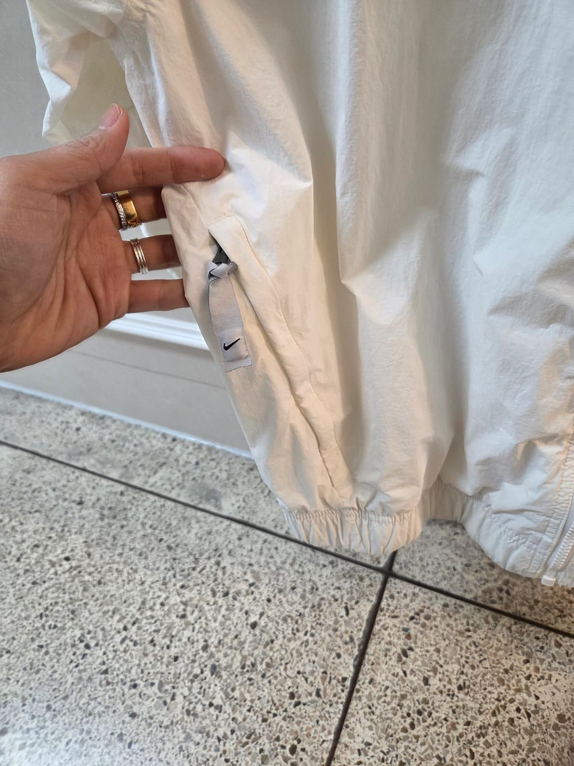 나이키 nrg 오버핏 바람막이 상품이미지4