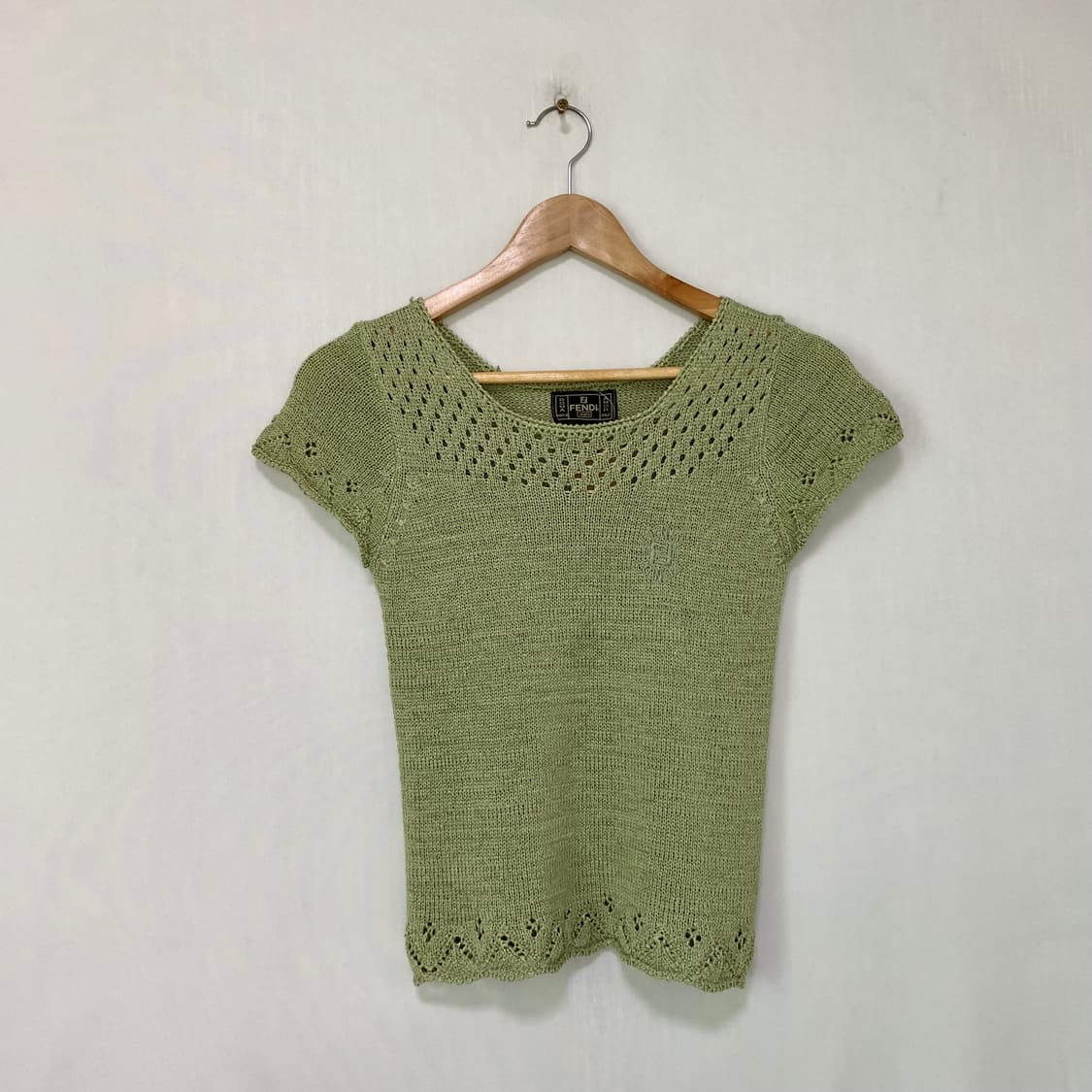 펜디 FENDI Jeans 빈티지 펀칭 슬림크롭 반팔 니트 탑 모리걸 상품이미지1