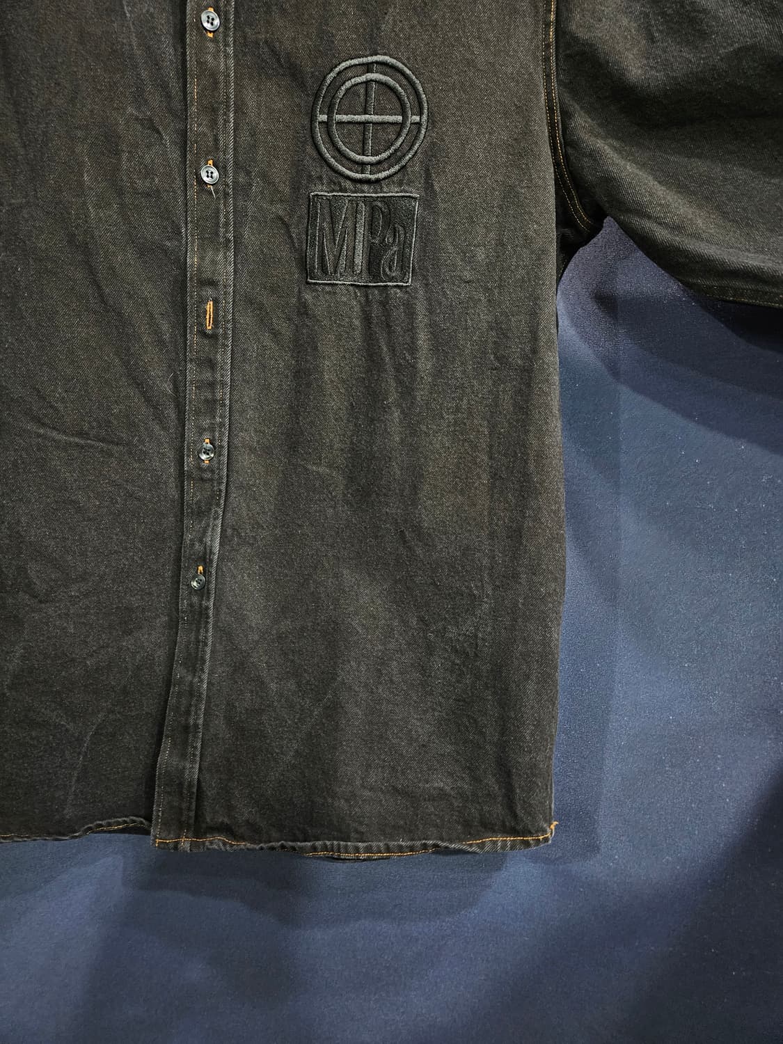 플라스틱 프로덕트 블랙컬러 남성 오버핏 90~95 데님 긴팔셔츠  상품이미지6