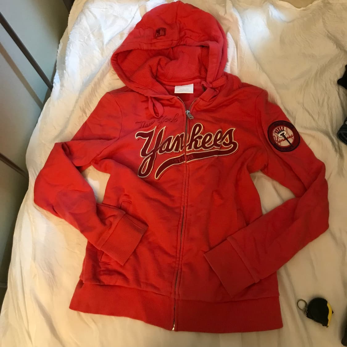 MLB 양키스 갸루 체리레드 후드집업 상품이미지4