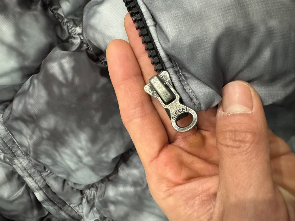 DIESEL 디젤 W-RALLE 스모크 립스탑 오버사이즈 패딩 L사이즈 상품이미지5