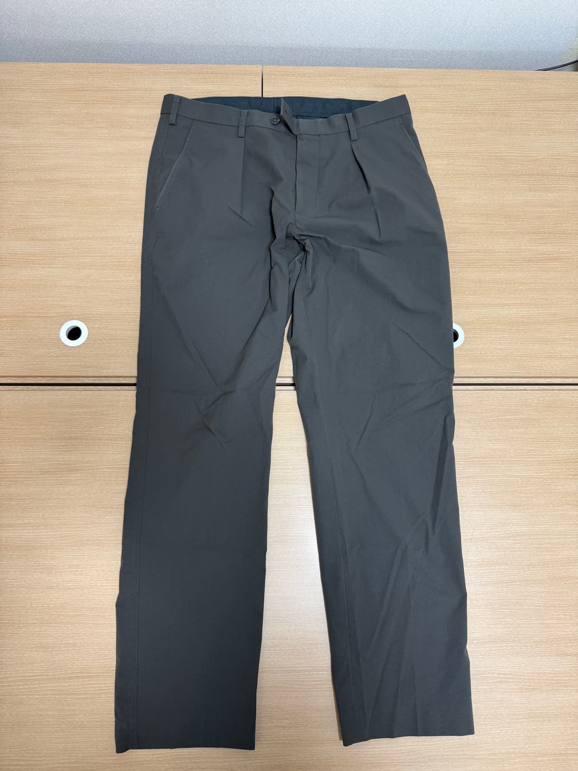 유니클로 골프웨어 아담 스콧 남성 바지 (85cm) 사이즈 32 추천 상품이미지2