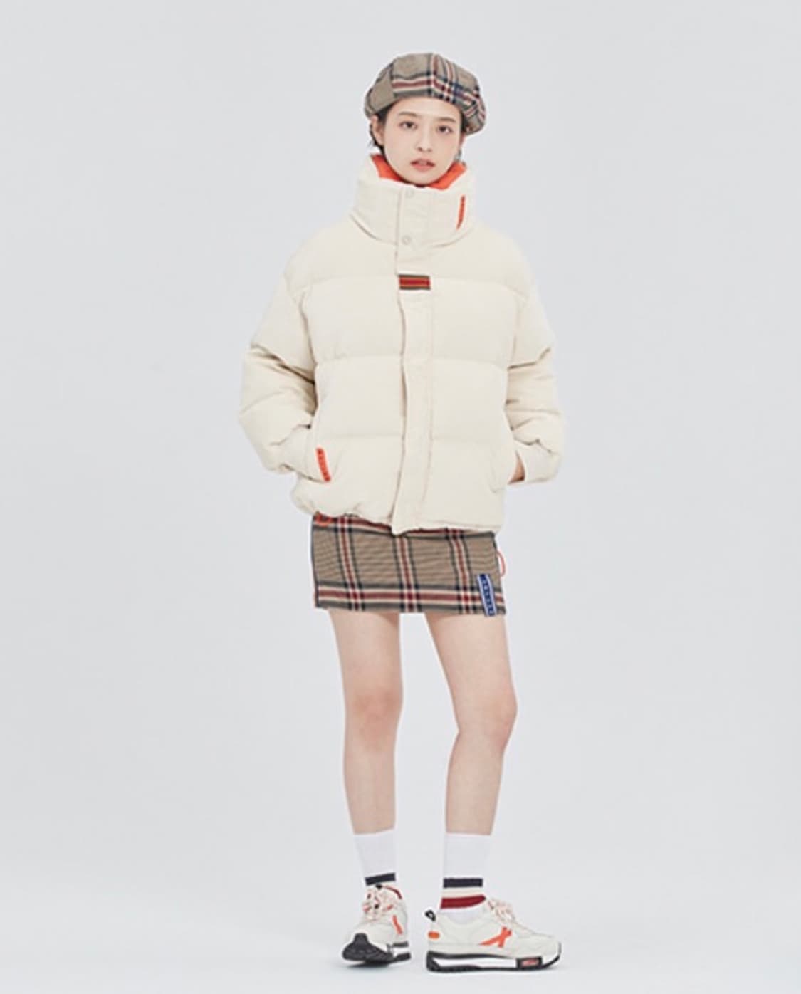 로맨틱 크라운 이누이트 코듀로이 덕다운 파카 숏패딩 상품이미지1