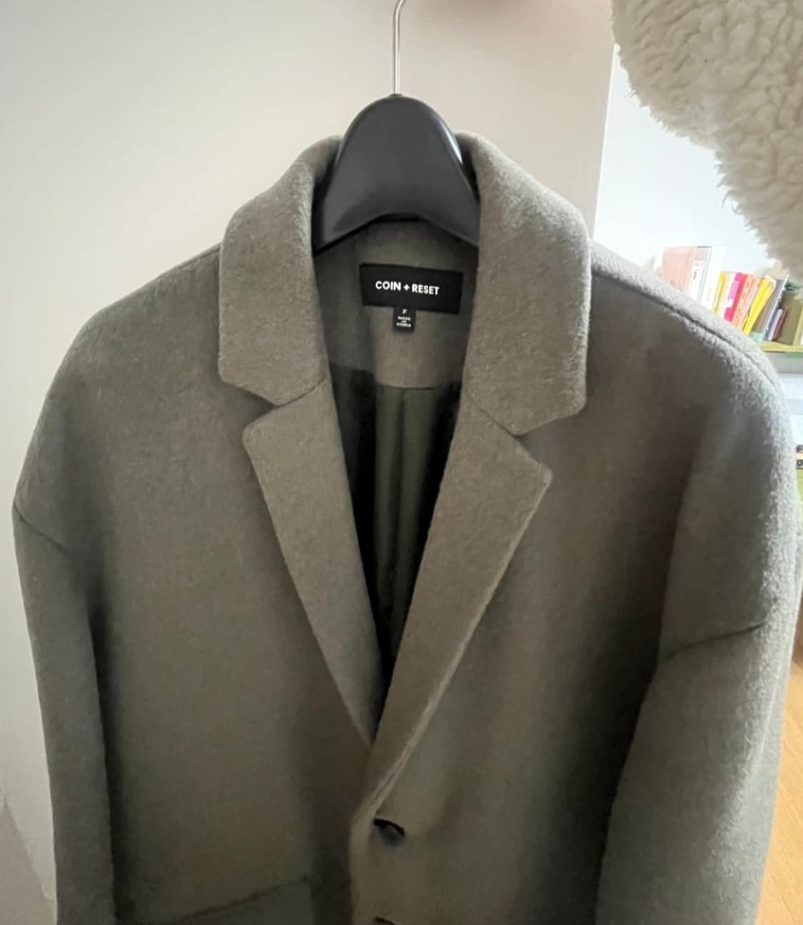 남성용 coin + reset 카키색 겨울 롱코트 100사이즈 상품이미지1