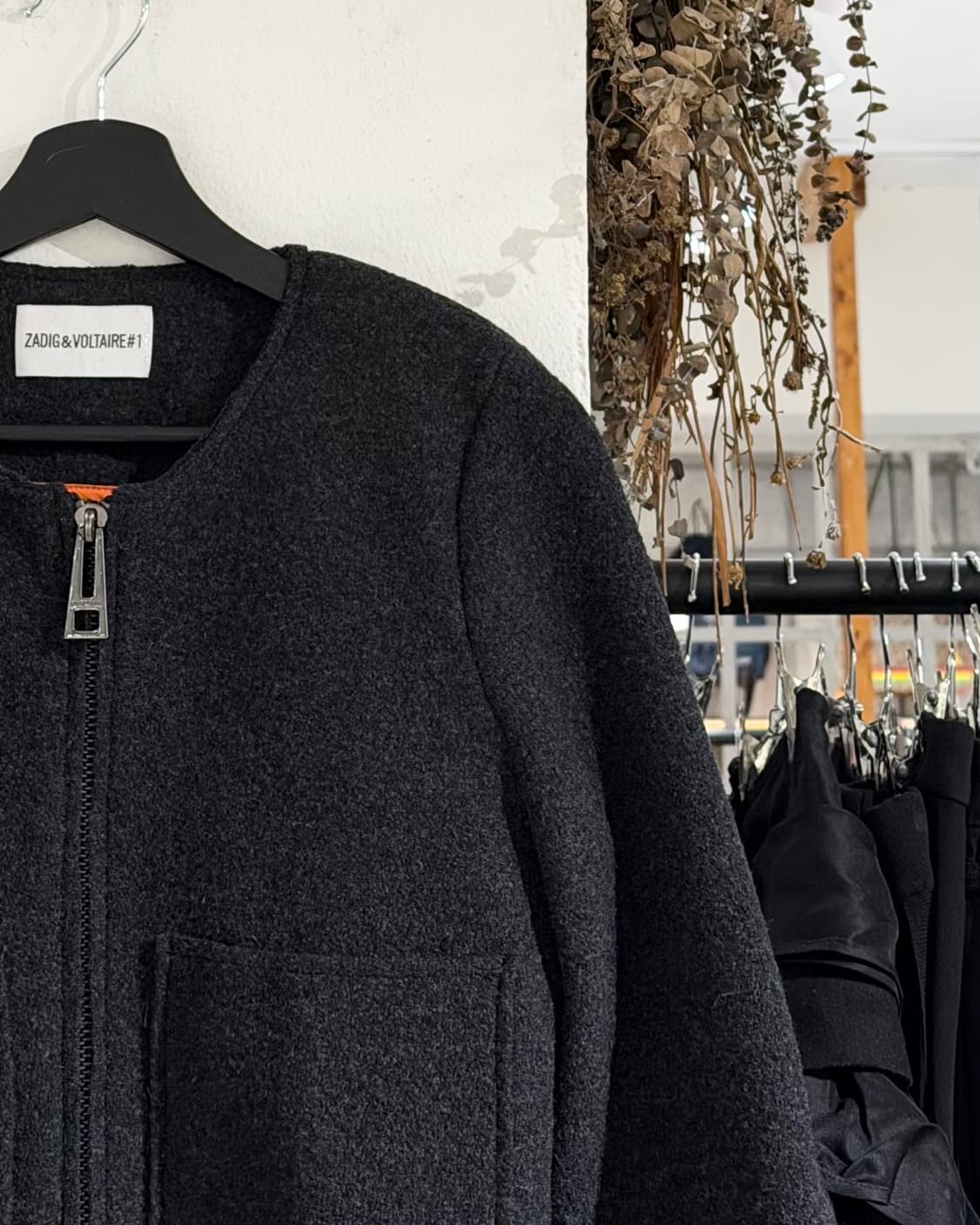 쟈딕앤볼테르 차콜 울 포켓 집업 자켓 상품이미지3