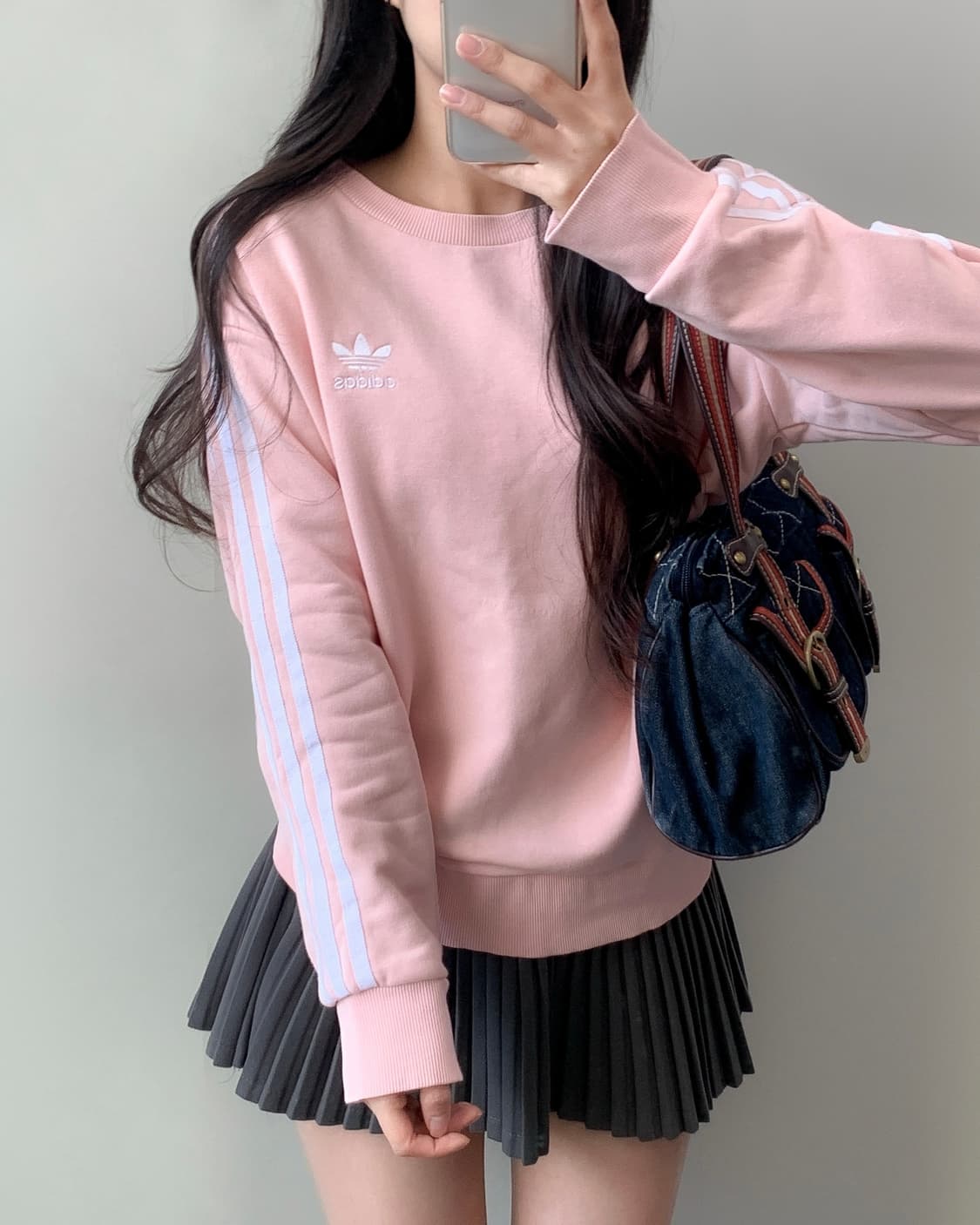 아디다스 맨투맨 상품이미지1