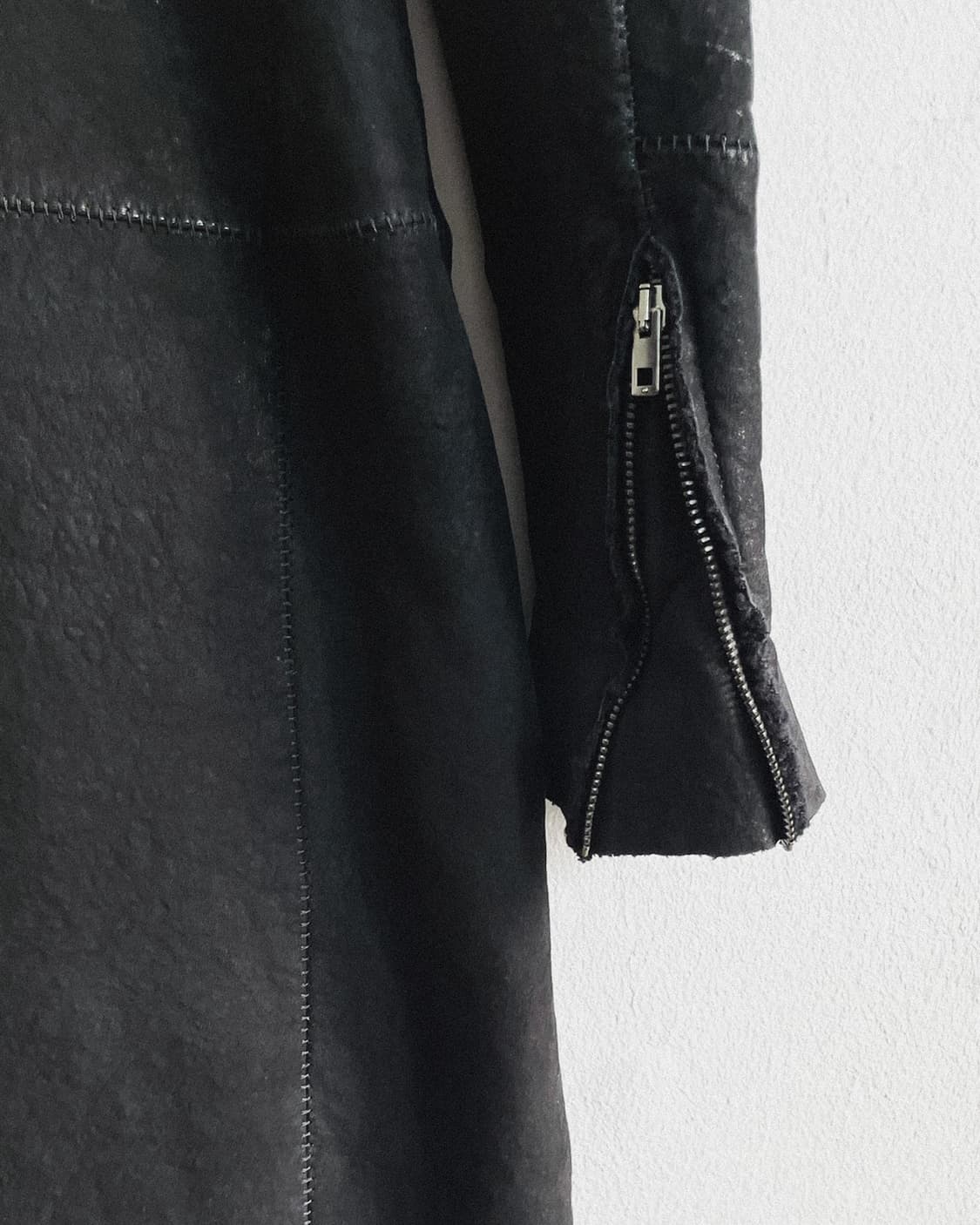 살바토레 산토로 스카스티치 아티저널 램스킨 코트 상품이미지9