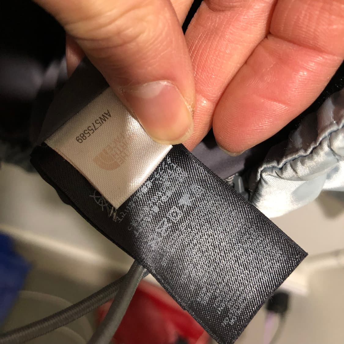 노스페이스 경량 패딩 상품이미지4