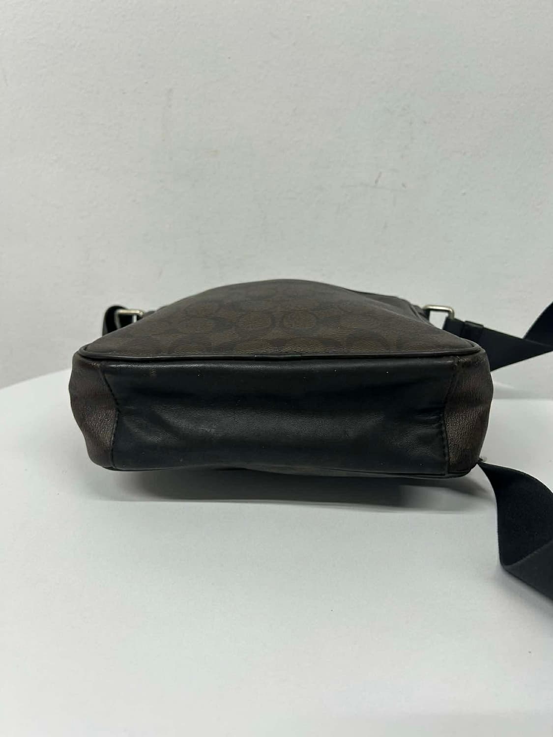 코치 시그니처 크로스백 숄더백 상품이미지5