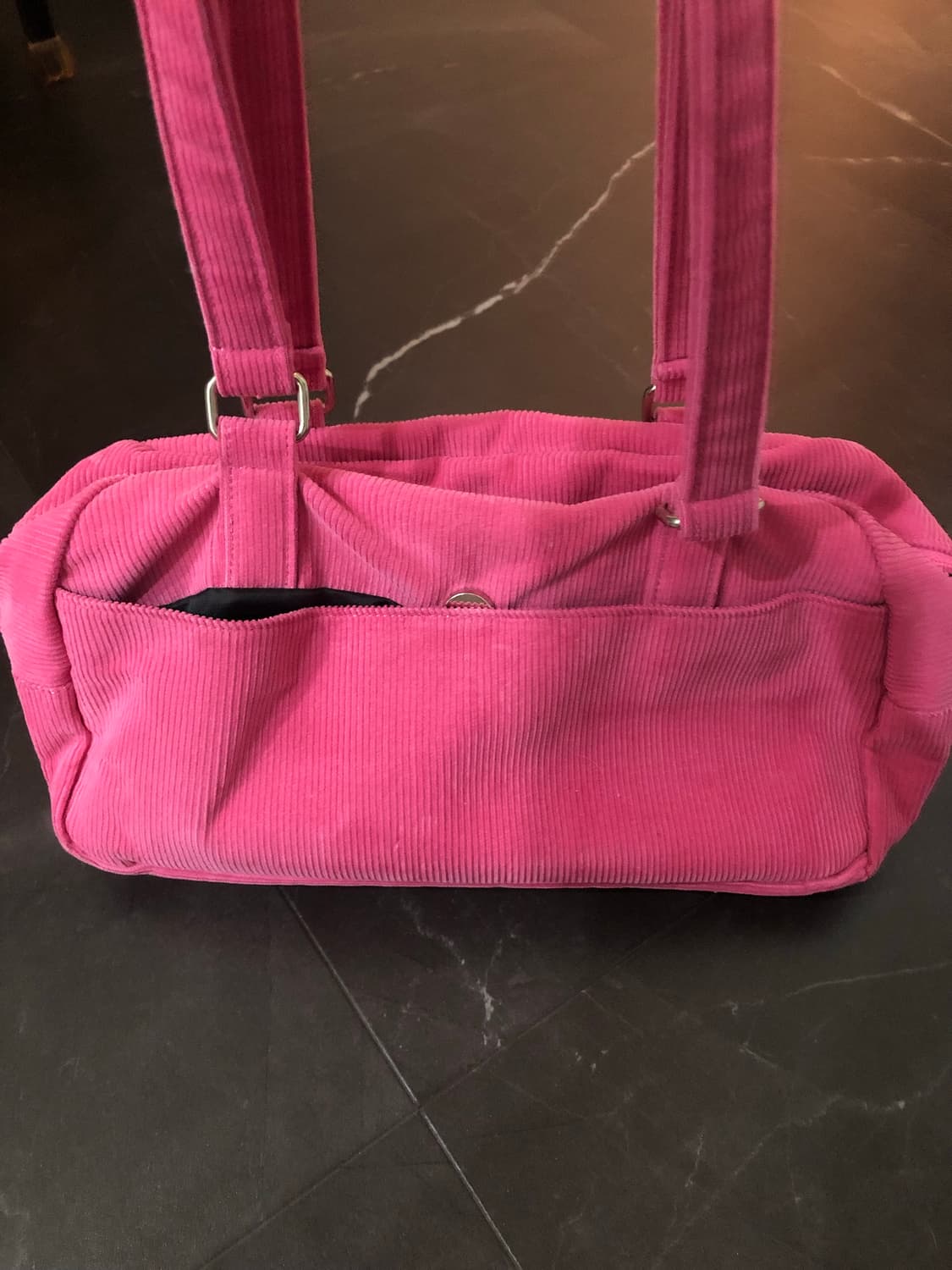 큘 포켓 백 코듀로이 핑크 가방 상품이미지2