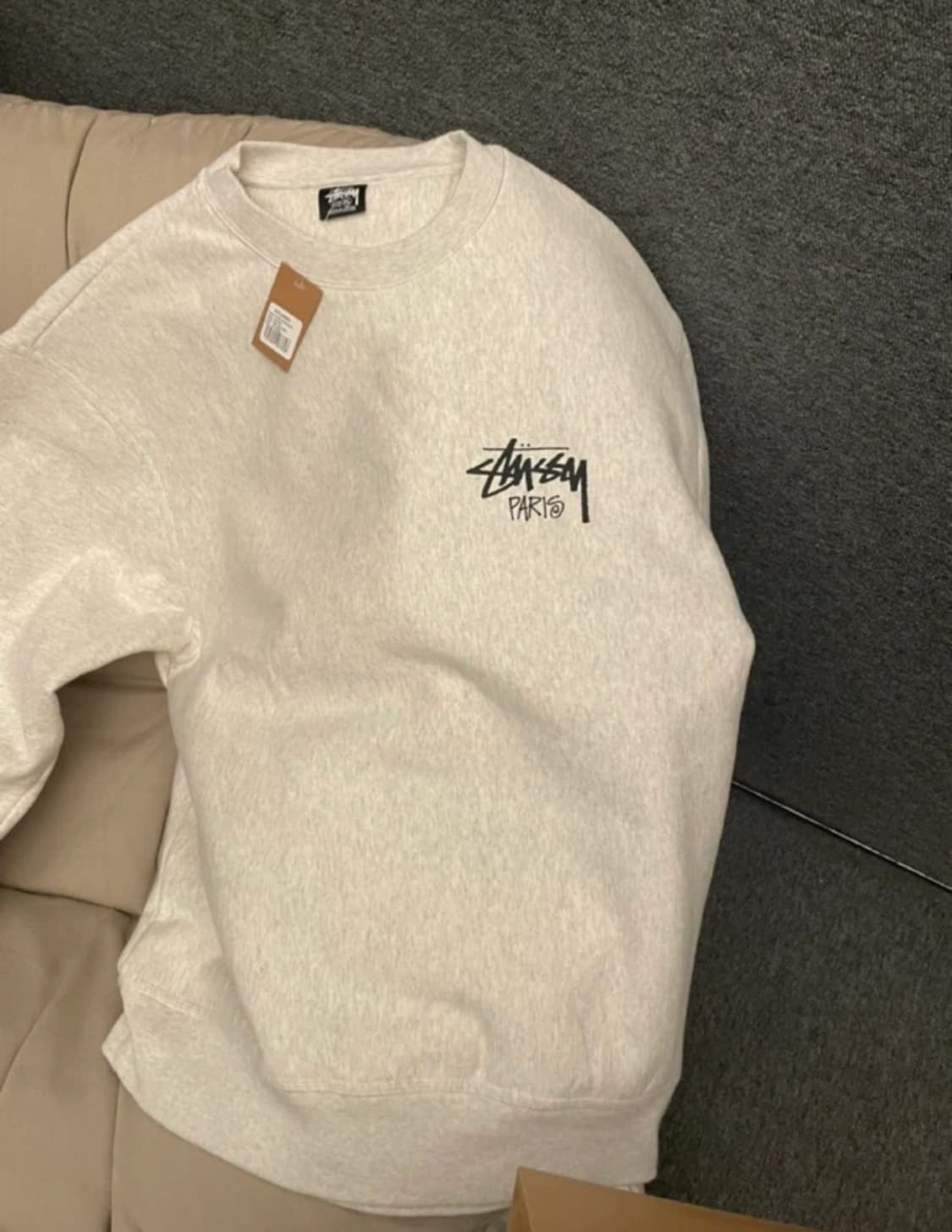 Stussy Paris sweatshirt 스투시 파리 맨투맨 상품이미지2