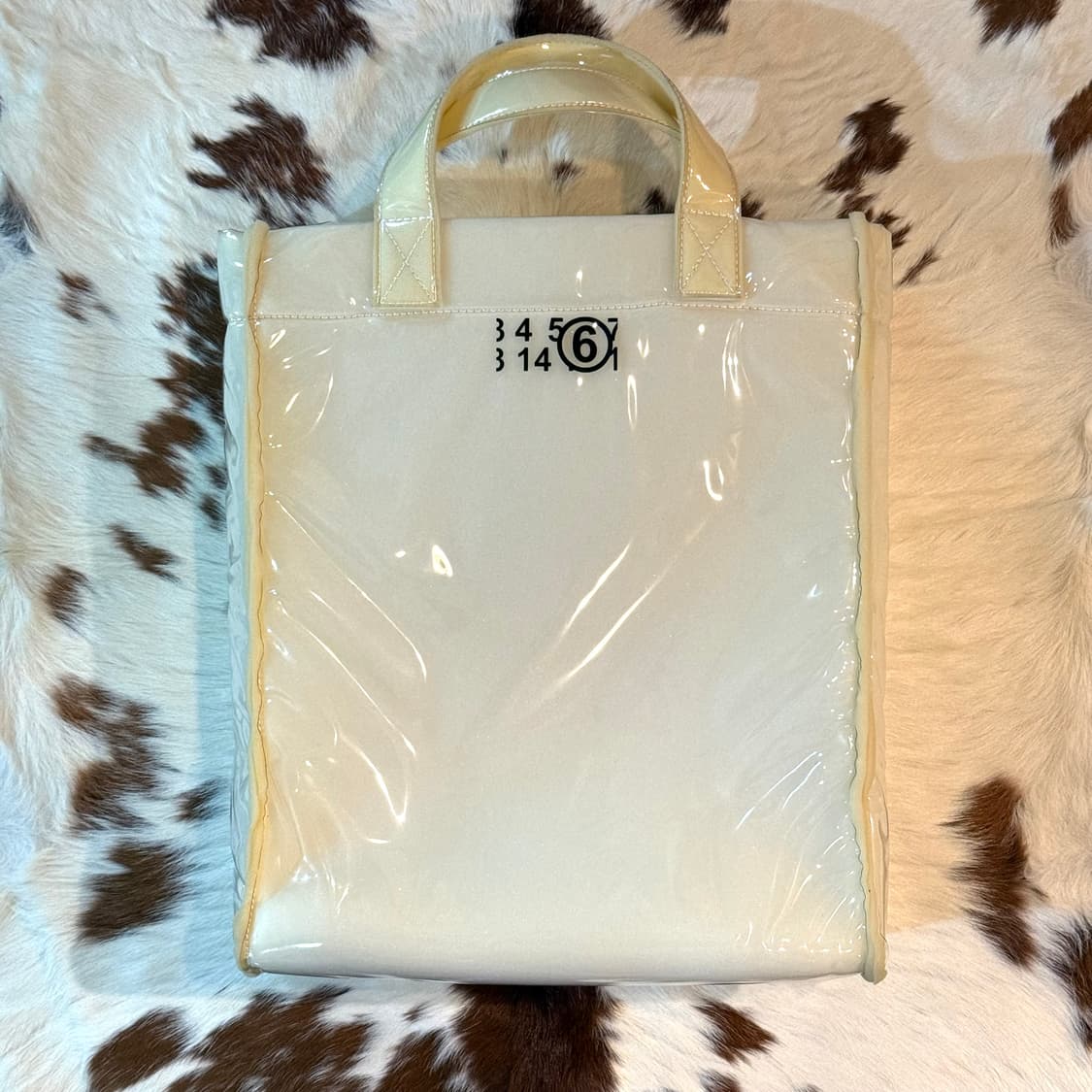 마르지엘라 MM6 pvc 스펀지 토트백 판매합니다. 상품이미지1