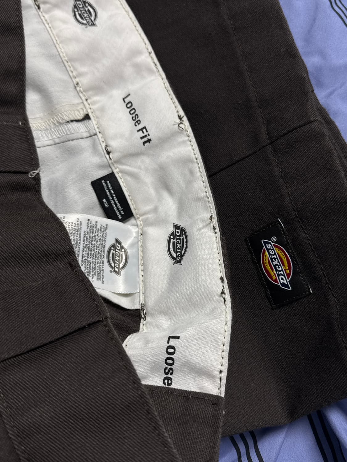 [32]디키즈 루즈핏 워크 쇼츠 42283 다크브라운 상품이미지2